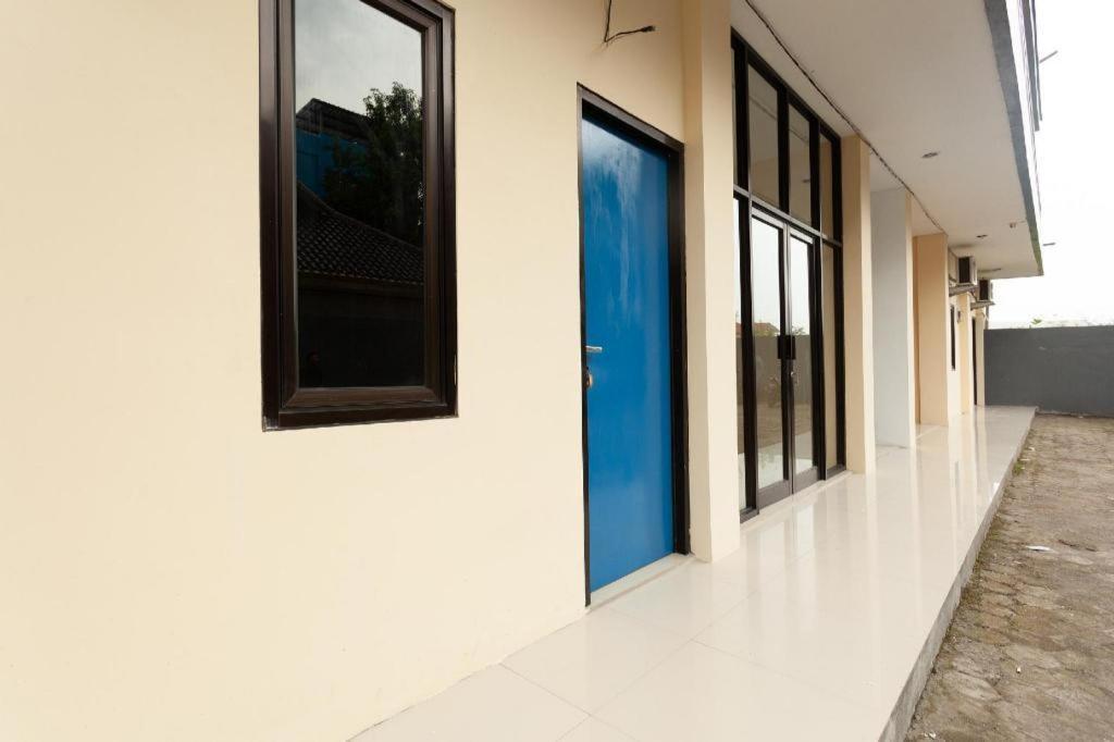 Richmond Guest House Cirebon Redpartner Luaran gambar